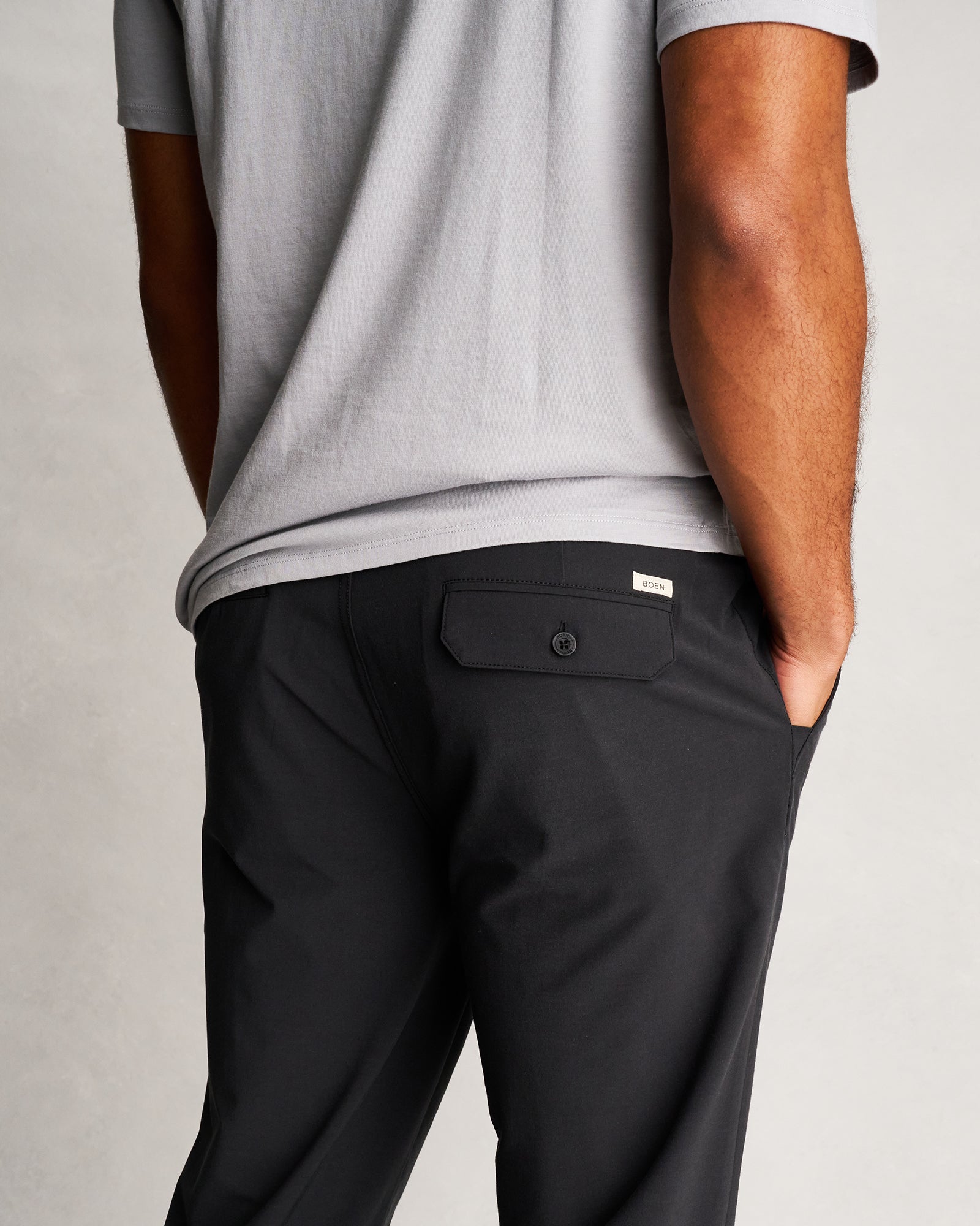 新品 keboz STRETCH CHINO PANTS KEBOZ（ケボズ）の「STRETCH CHINO PANTS（チノパンツ）」 - WEAR